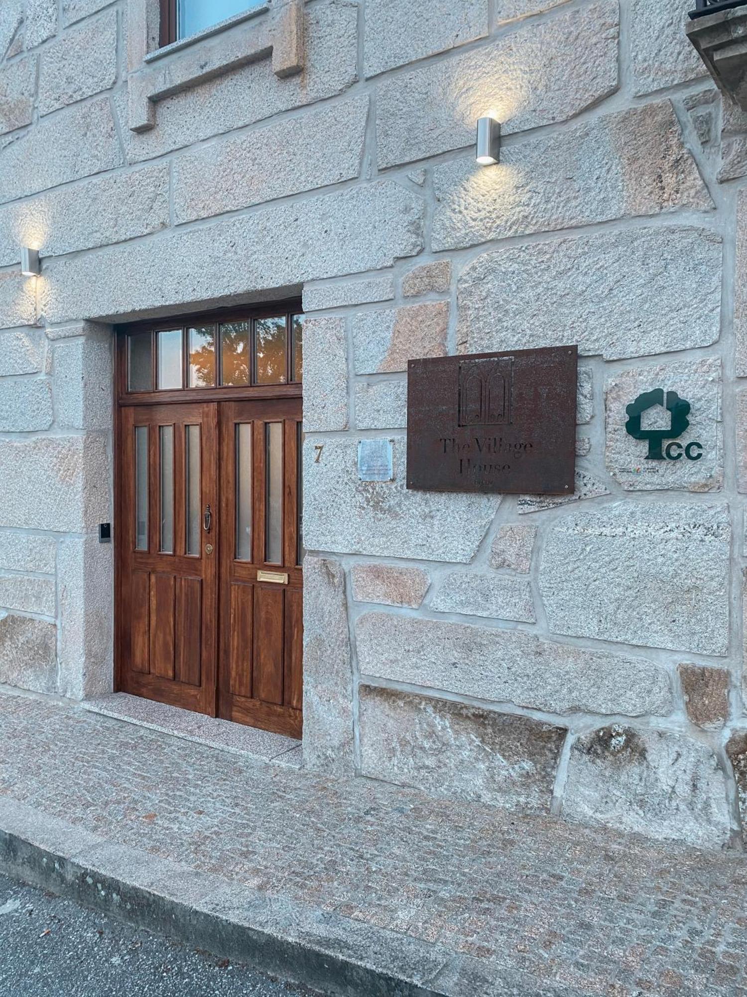 The Village House By Cdv Carrazeda de Ansiães Exterior foto